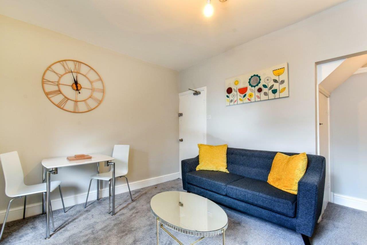 Apartment 1 At 3 Jubilee York Esterno foto
